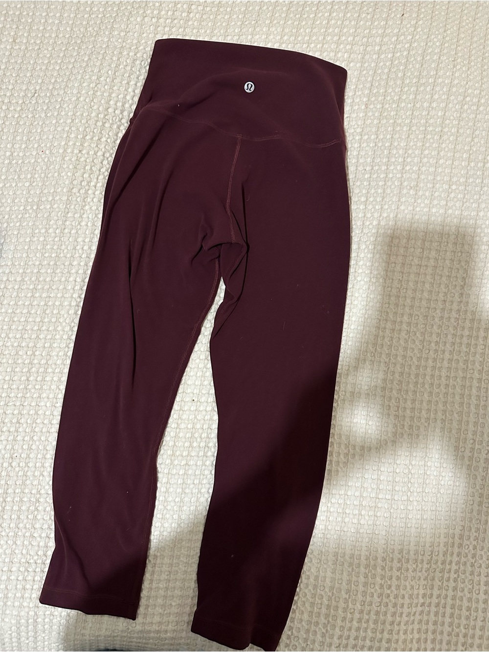 Lululemon burgundy high rise cropped Leggings